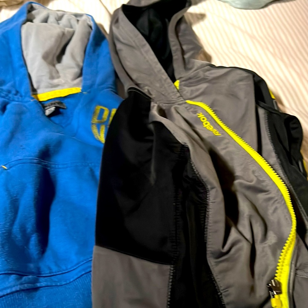 Set of two boys sweaters size 3t (Reebok hooded zip up and dkny hoodie)
